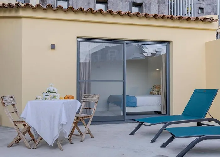 Guestready - Casa Do Senhor Do Colégio Apartamento Ponta Delgada